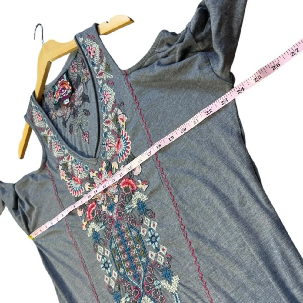 Johnny Was Nindi Cold Shoulder Embroidered Tunic size M - Picture 9 of 11
